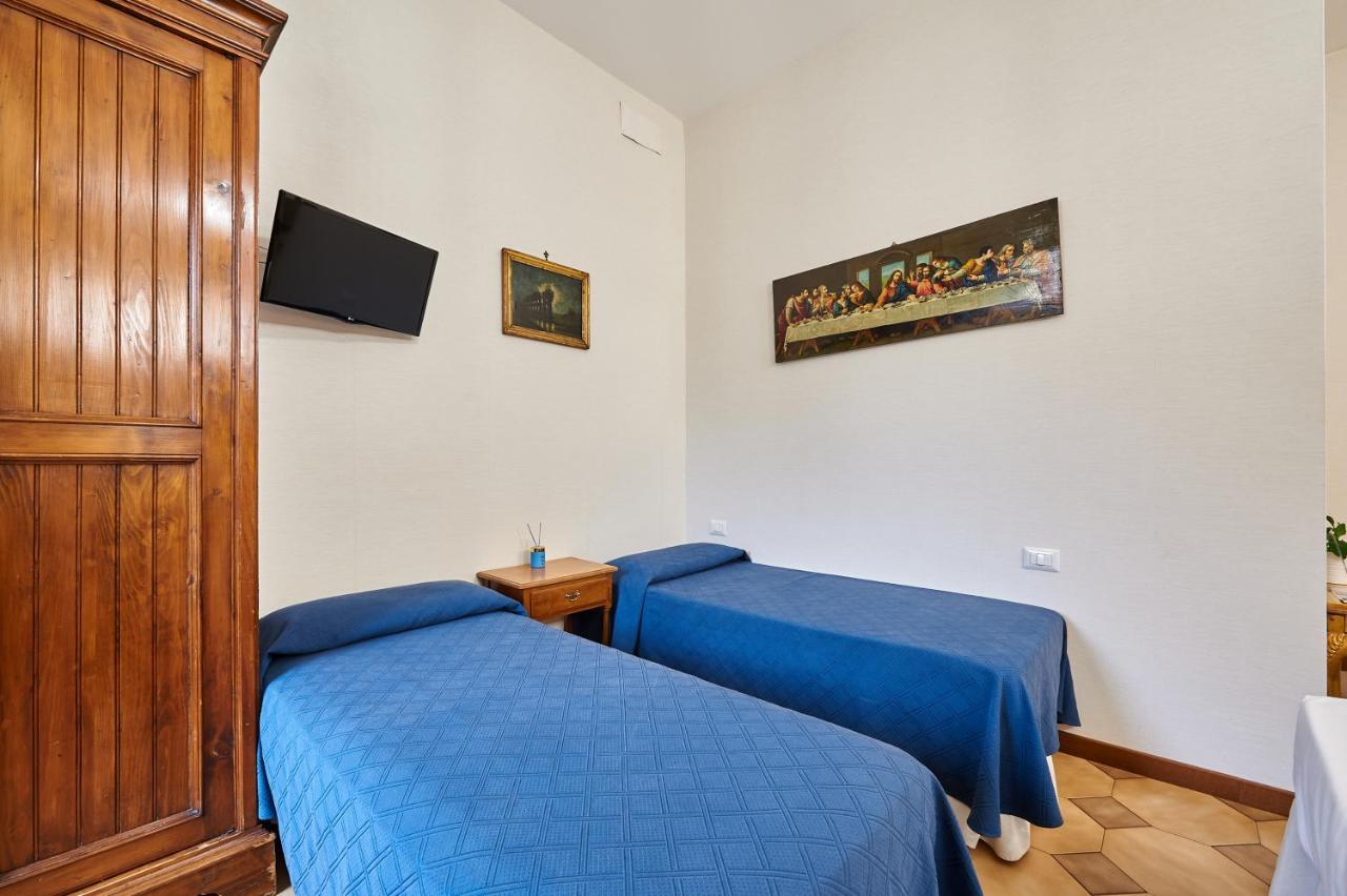 Fabrizio'S Rooms Rome Extérieur photo